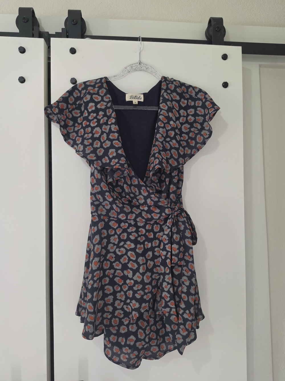 Listicle Navy Wrap Romper